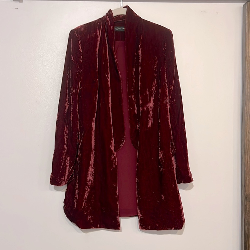 HOH X REVOLVE velvet blazer